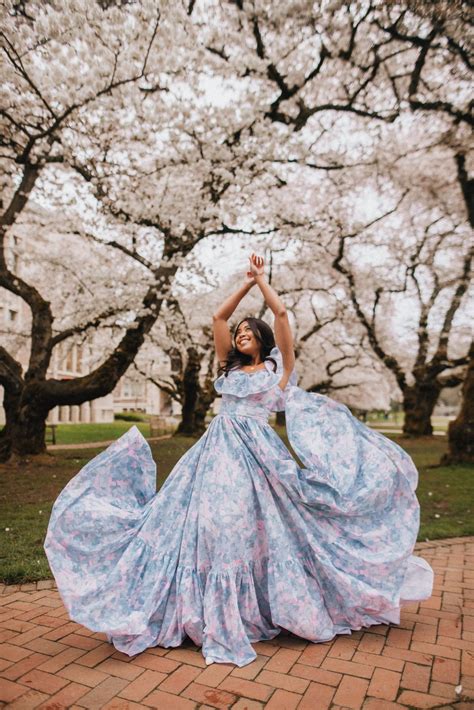 7 Cherry Blossom Photoshoot Ideas - Emma's Edition