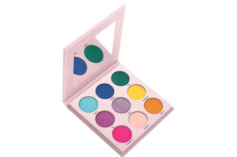 Kay Beauty Carefree Eyeshadow Palette: - StyleSpeak