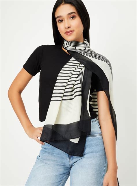 Buy Women Striped Scarf Online at just Rs. 399.0 - 1000015185274 | Max ...
