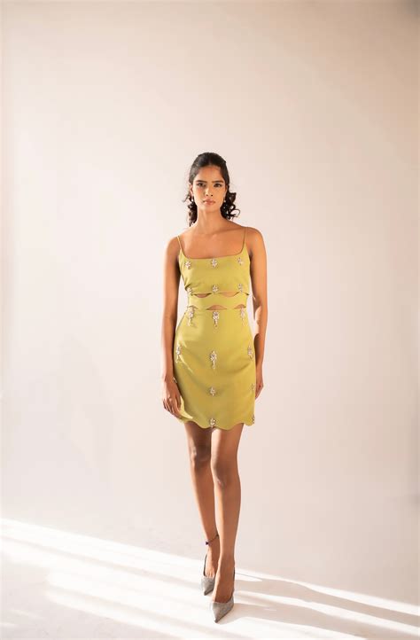 Hand-embellished scalloped mini dress – Magia