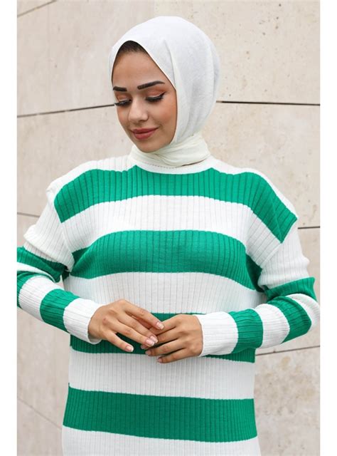 White - Knit Dresses