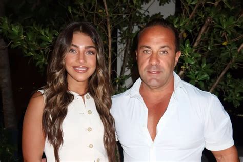 Teresa Giudice's Ex-Husband Joe Giudice Biography: Age, Net Worth ...