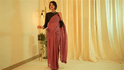 HOW TO DRAPE A SAREE - I Love Sarees