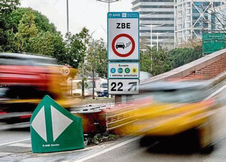 Badalona renueva la ordenanza que regula la Zona de Bajas Emisiones y ...