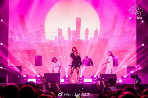 Kyra Z 她是圈内看了都说好的女rapper，与小白共同创造了这一季的最火歌曲 - 嘻哈中国