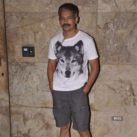 Ashutosh Gowariker seen with wife Sunita at the screening of the movie ...