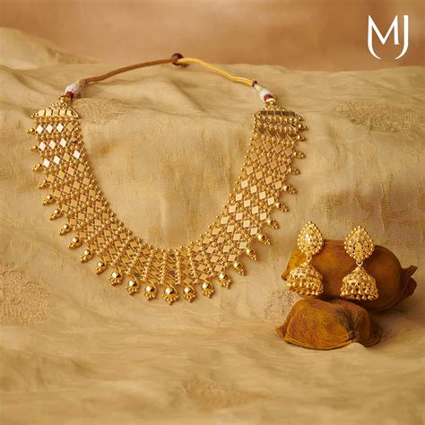Gold Necklace Set with Price | Buy Gold Necklace Set Online