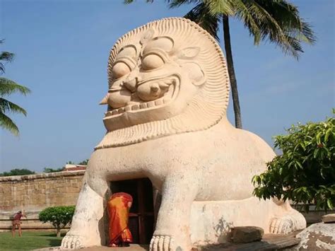 Explore Kumbakonam: Top Tourist Places & Sightseeing
