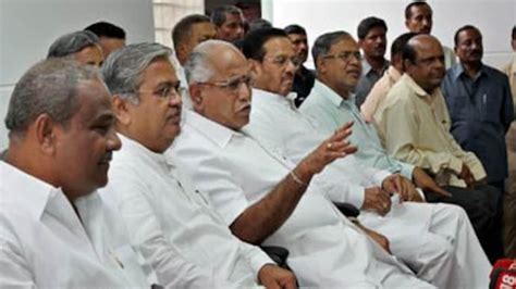 Karnataka crisis triggers hectic political activity - India Today