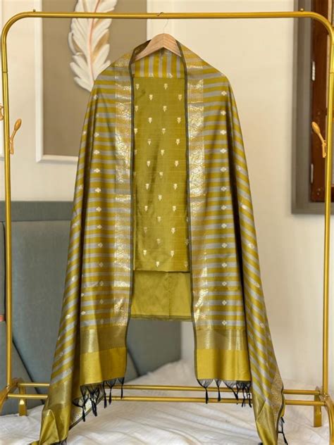 Yellow Amber Banarsi Silk Unstitched Suit – ANUROOP