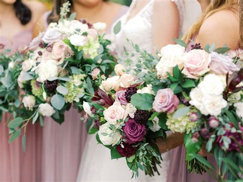 Stunning Lavender and White Rose Wedding Bouquet Ideas to Make Your ...