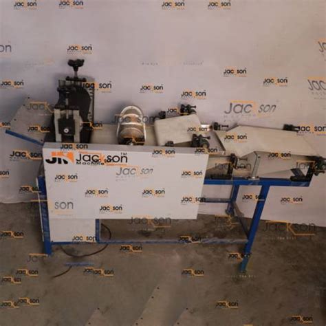 Mini Samosa Making Machine 的图像结果