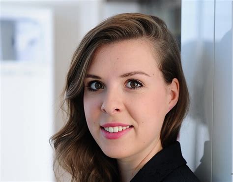 Becoming an All-Rounder Abroad - tesa