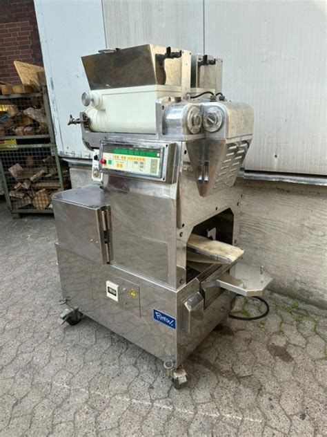 Dough filling and dosing machine Rheon KN 200 Cornucopia