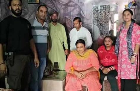हिमाचल पुलिस ने घर में मारा छापा, सास बहू चिट्टे के साथ गिरफ्तार ...