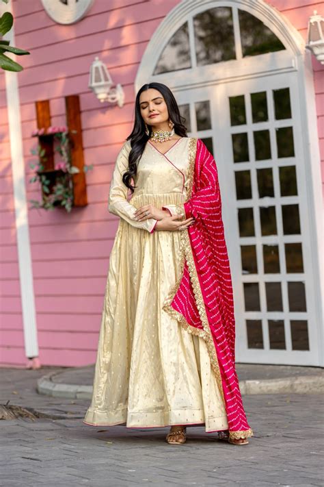 Cream Silk Anarkali Gown with Red Bandhani Dupatta – Manvansh Trends
