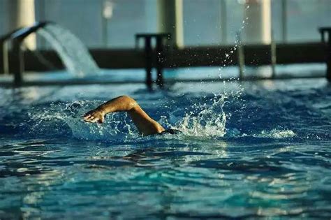 为什么游泳是最好的运动_腾讯新闻