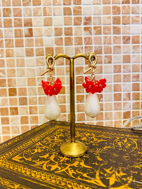 お花と雫型コットンパールのイヤリング | chilulu