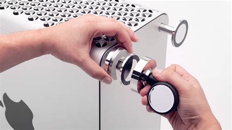 Apple Mac Pro wheels kit