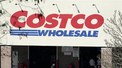 Costco’s CEO is an unlikely risk taker | CNN Business