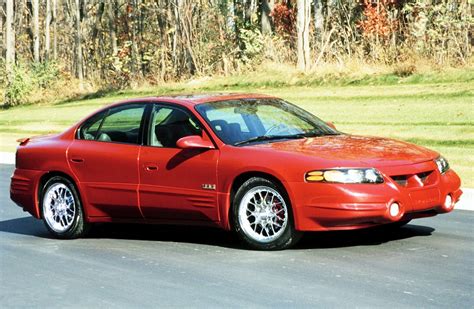 PONTIAC Bonneville Specs, Performance & Photos - 2000, 2001, 2002, 2003 - autoevolution