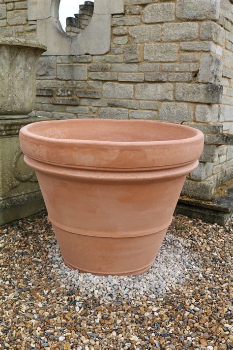 Pair of Extra Large Terracotta plant pots - 100cm - The Beechfield ...