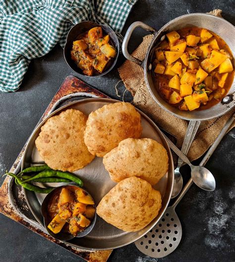 आज की रसोईः आलू-मेथी की सब्जी के साथ खाएं Kadoo Puri - pumpkin-puri ...
