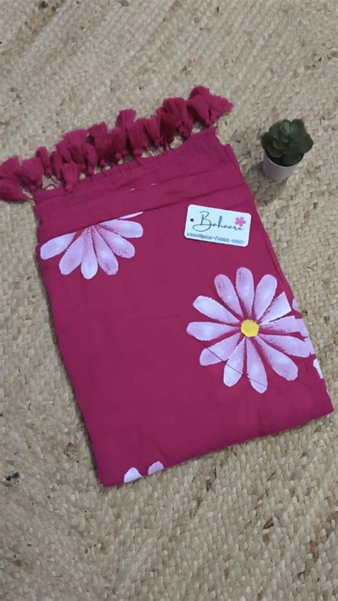 Daisy Dreams | Raspberry Pink Mul Mul Cotton Saree – Bahaare