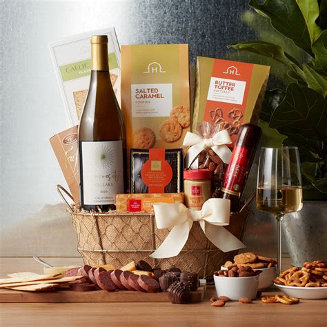 Christmas Wine Gift Baskets