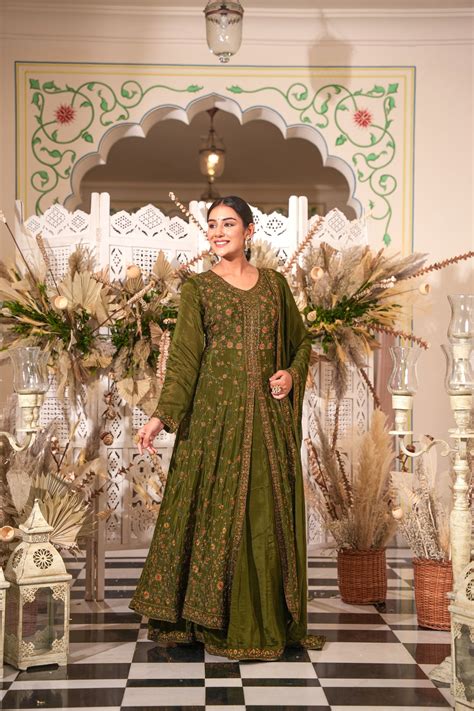 MEHENDI GREEN INDO-WESTERN FRONT SLIT GOWN FOR WOMEN- PAIRED WITH LEHE ...