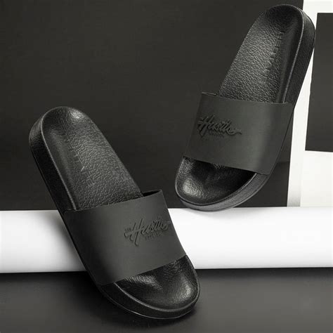 Men Sliders | Redtape