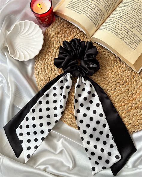'Classic Polka Dots' Vintage Dual Scarf Scrunchie – SheSells by Kaynat