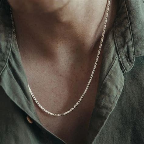Box 92.5 (Sterling) Silver Chain for Men – Rivansh