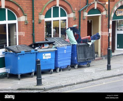 Commercial Waste 的图像结果