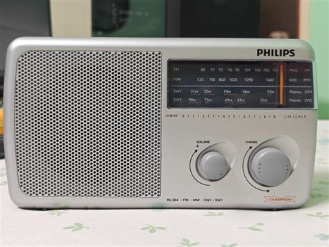 Philips Portable Radio RL384/94 with MW, SW & FM Band, 500mW RMS Sound ...
