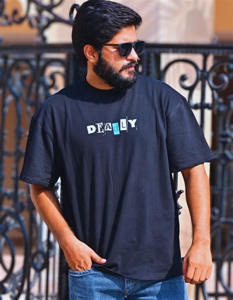 Oversized T-Shirts – Cloveify