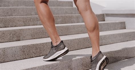 Wearing Shoes 的图像结果