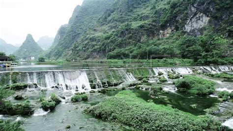 广西河池都安县城4K航拍湿地天坑红水河_3840X2160_高清视频素材下载(编号:6841560)_实拍视频_光厂(VJ师网) www ...