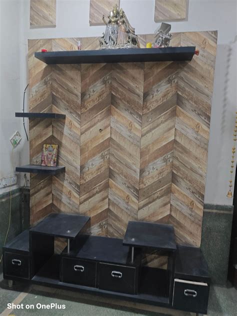 Wooden TV Showcase / TV Unit – Modern Design - India | SecondHandBazaar
