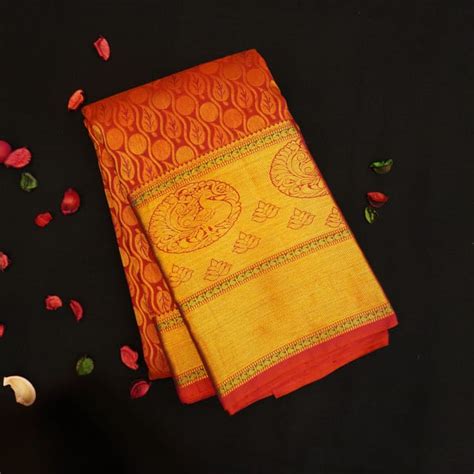 Chilli Red Bridal Kanchipuram Pattu Saree with Dual Border Design