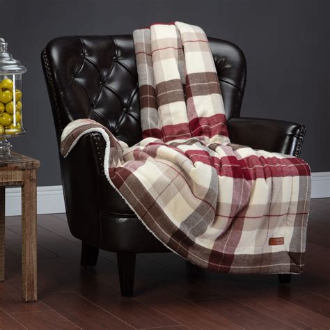 Plaid Throw Blanket With Reversible Design - Bed Bath & Beyond - 31628651