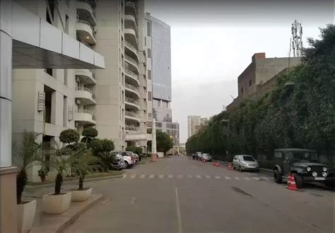 DLF The Icon in DLF Phase 5, Gurgaon, Flats for Sale in DLF Icon Sector ...