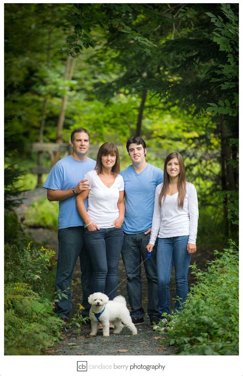 Family Portrait Poses For 4