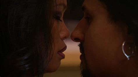 ausCAPS: Ash Armand nude in Gigolos 4-04 "Make Mine a Double"