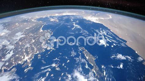 Earth Space View 的图像结果