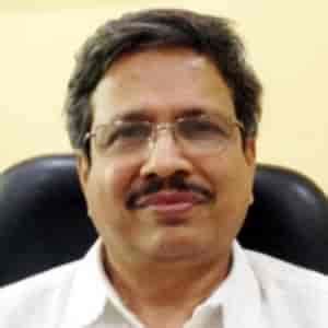 Dr. Ashit Mehta (Anusha Fracture and Orthopaedic Hospital) in Gotri ...