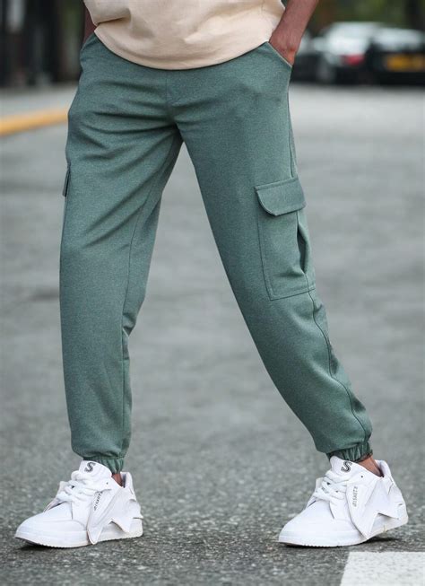 Combo of 4 Cargo Track Pant 999 only – Curiospot