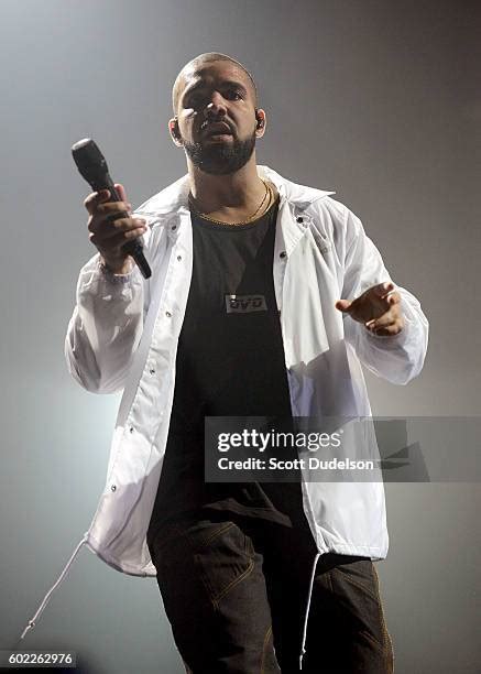 Image result for Drake Rapper Performance