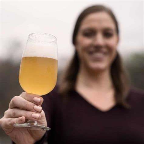 What Does Farmhouse Beer Taste Like? - Beers with Mandy