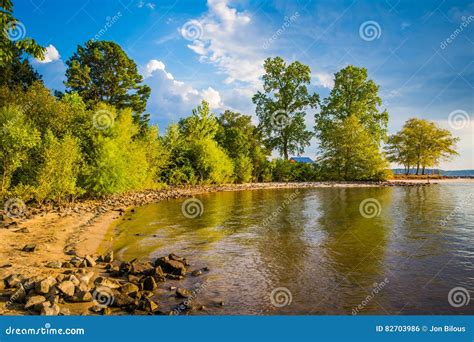 The Shore of Lake Norman, at Ramsey Creek Park, Cornelius, North Stock ...